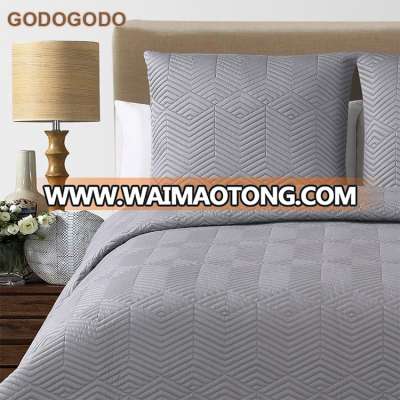 Chinese Wholesale Cheap Price Sales 100%Cotton And Polyester Filling Home Goods Bedspread For Bedding Set